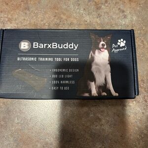 Barx buddy stops your dog from annoying barking.
